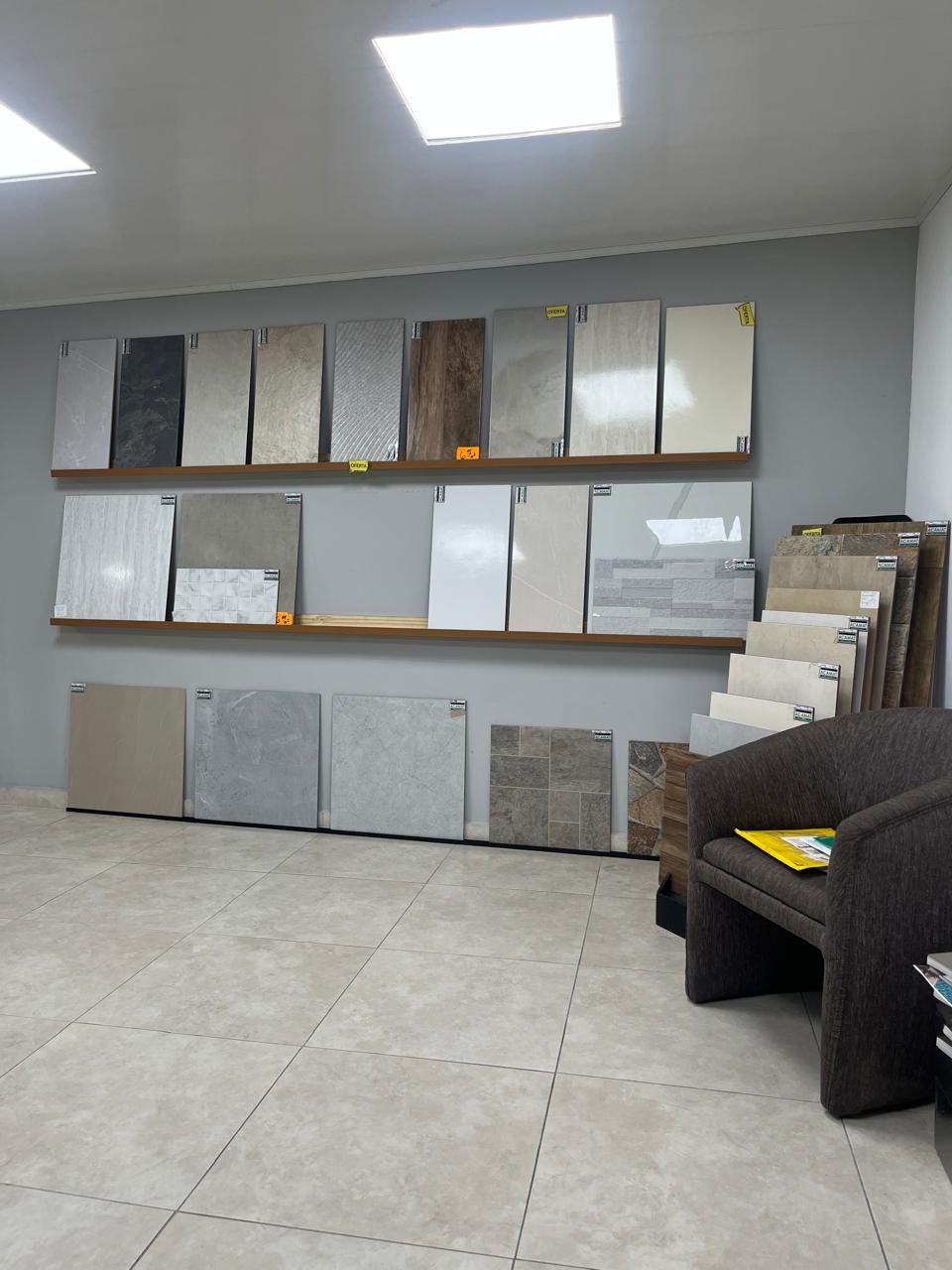 Acabados y Materiales, S. A. foto 2