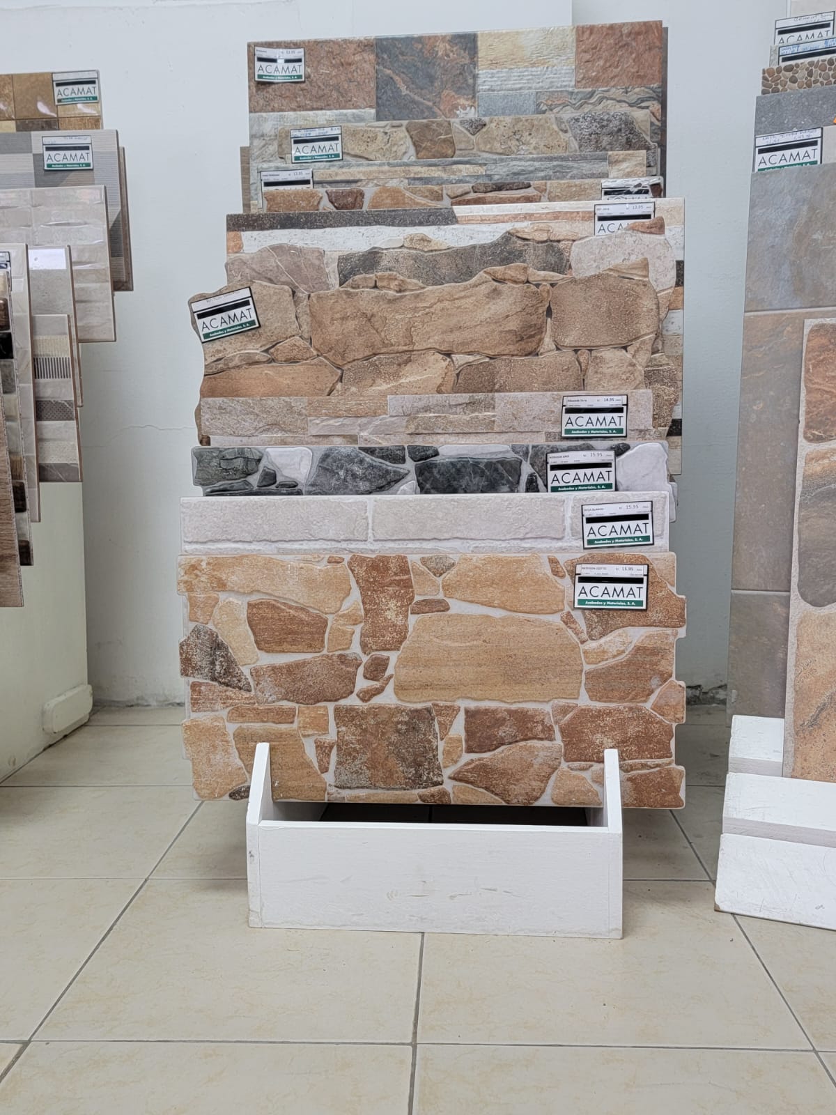 Acabados y Materiales, S. A. foto 4